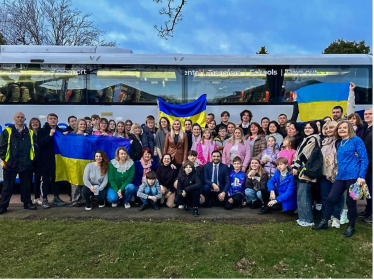 Saqib Bhatti MP along with the group of Ukrainian refugees departing for their trip down to London
